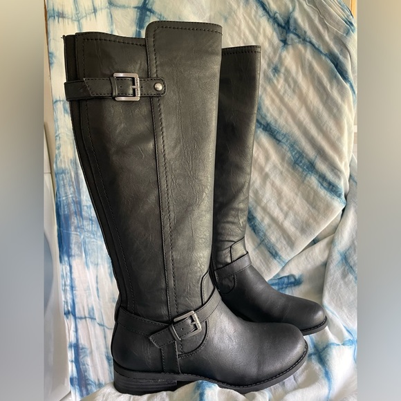 Brand New! G by Guess- Hyde boots - Picture 7 of 12